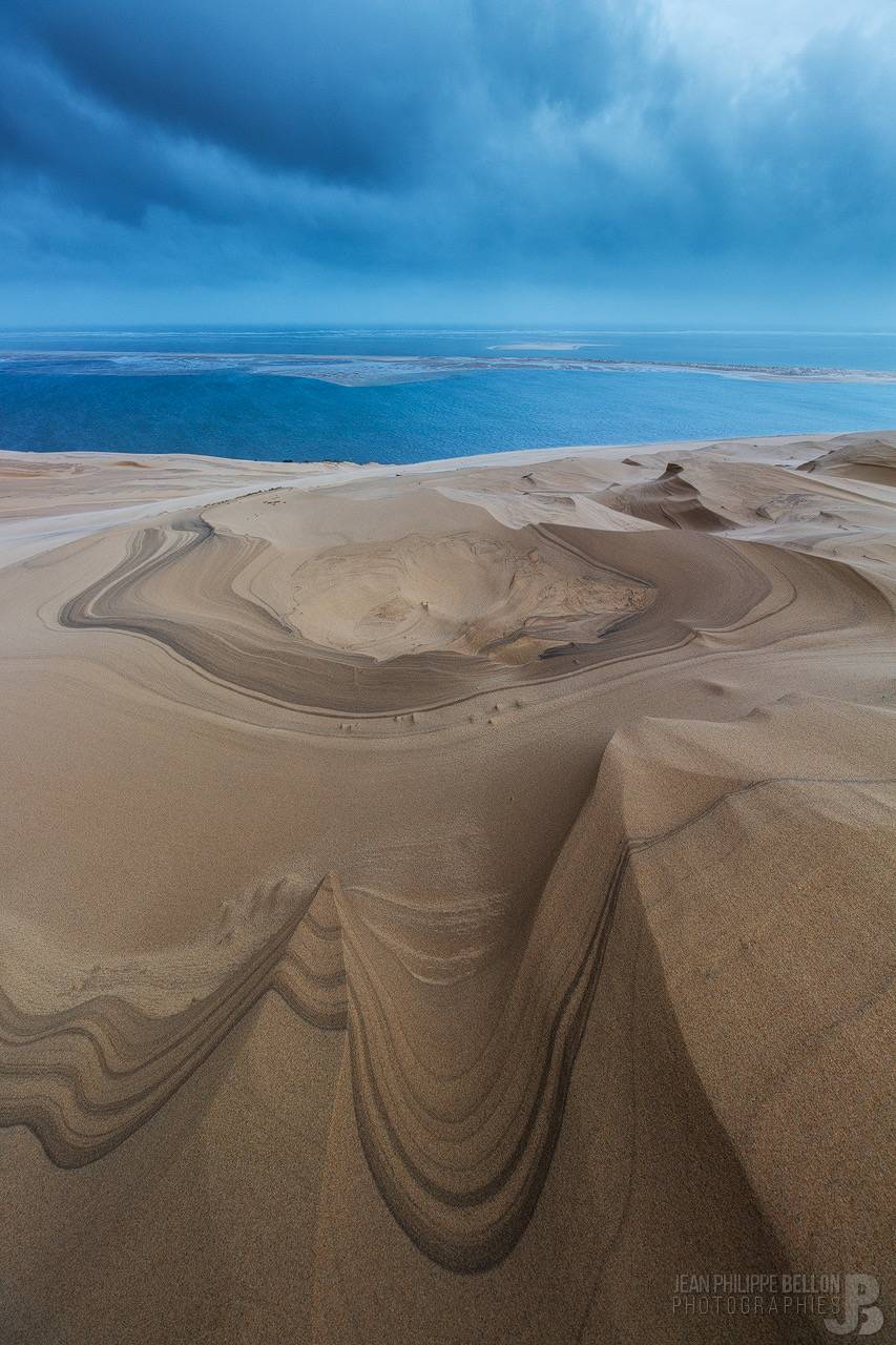 Dune du Pilat sculptée par les vents des tempêtes