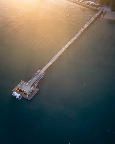 Photo de Cap Ferret - Coup de projecteur sur la jetée Bélisaire