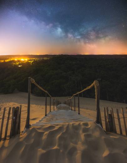 Photo : Stairway to milkyway