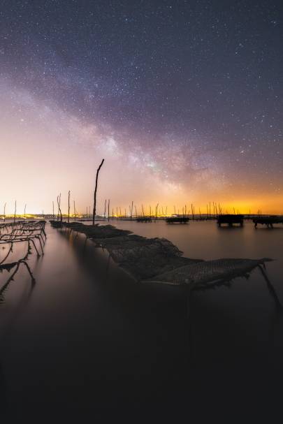 Photo : La voie lactée sur les parcs ostréicoles du Mimbeau