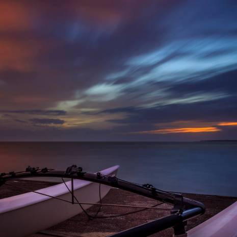 Un bateau au cercle de voile du Pyla